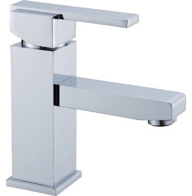 Single lever Basin Tap Faucets brass casting with polished chrome plated supplier