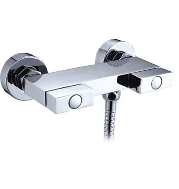 Modern Brass Bath Shower Mixer Taps Chrome finish With Ceramic Cartridge