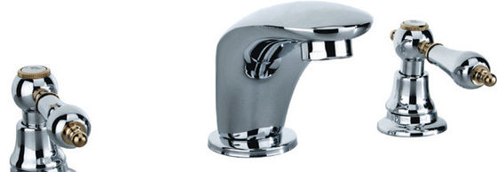 Contemporary Deck Mounted 2 Handle Bathtub Mixer Taps / Brass Bathroom Faucet