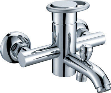 Modern Wall Mount Tub Faucet Brass / Low Pressure Bathtub Mixer Taps