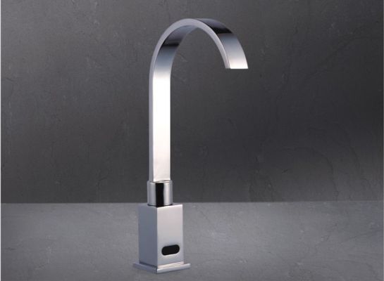 Counter Basin Automatic Sensor Faucet With Single Hole , Brass Touchless Kitchen Faucet
